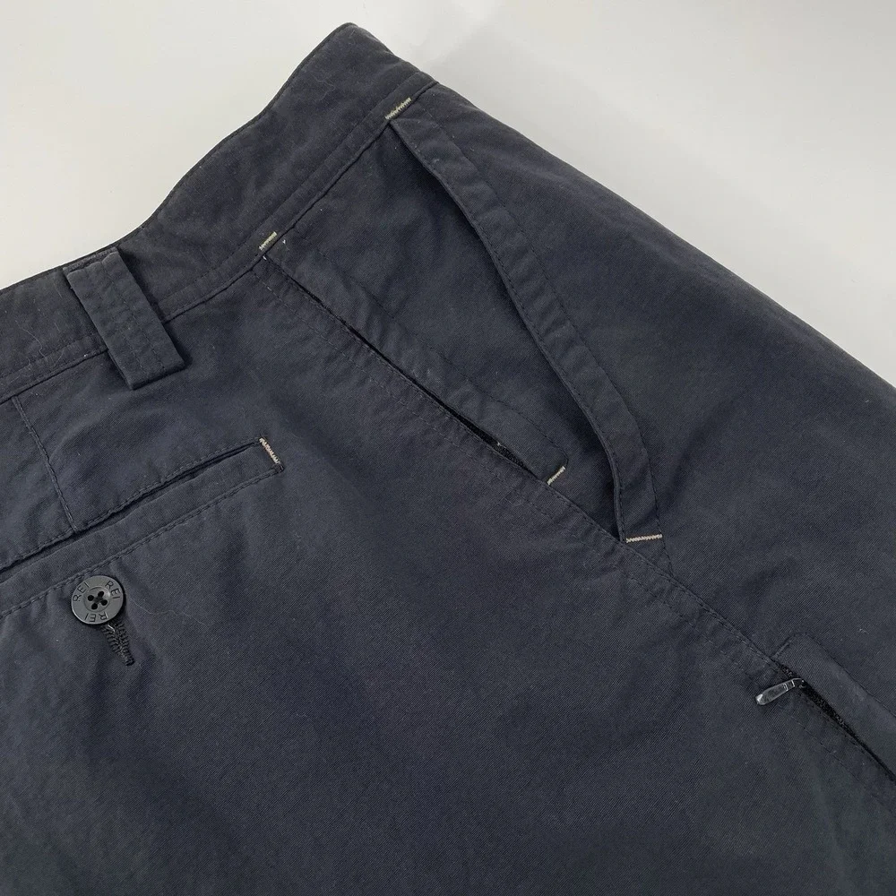 REI Co-op Men's 34 Black Hiking Shorts 7 Pocket UPF 50 Nylon Trail Outdoor